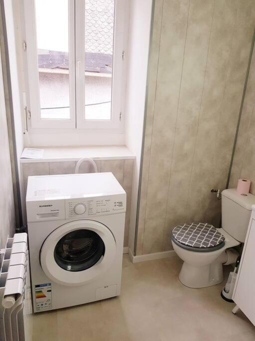 Le Jeanne 4/6 Couchages, Wifi, Sanctuaire Daire Lourdes Dış mekan fotoğraf